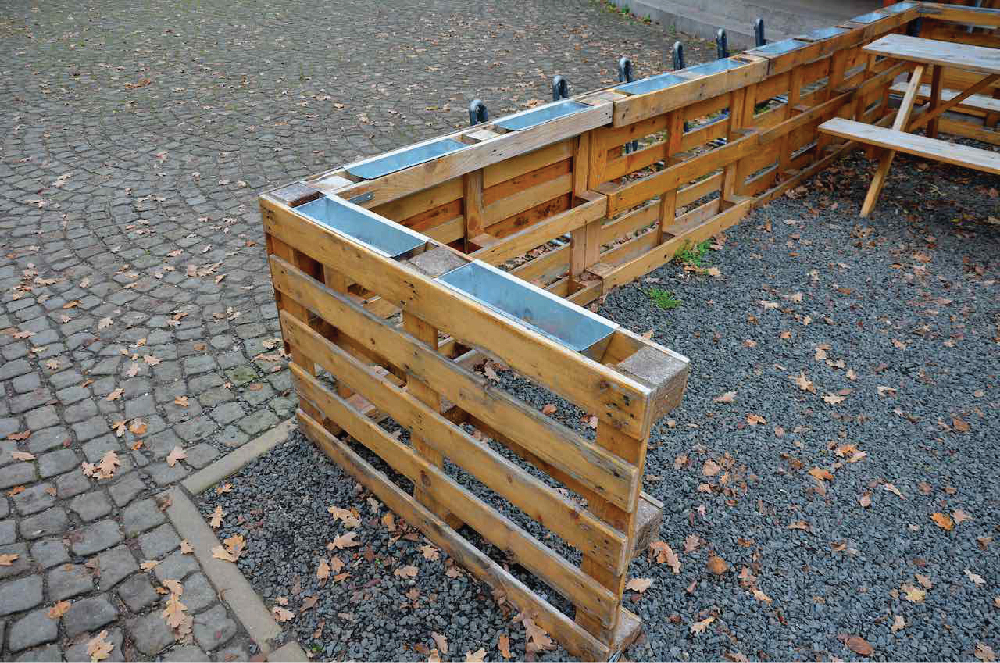 Privacy Pallet Fence
