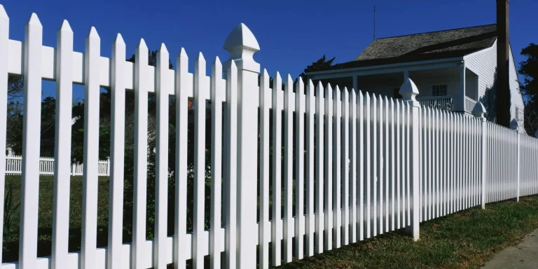 white PVC fencing